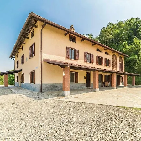 Casa Il Giardino Ницца-Монферрато